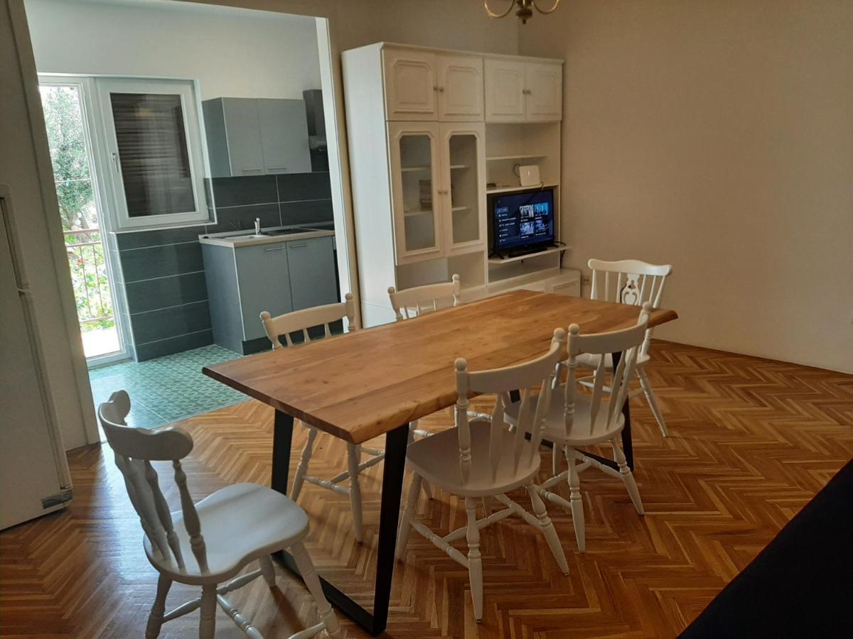 Apartments Tina Omiš Dış mekan fotoğraf
